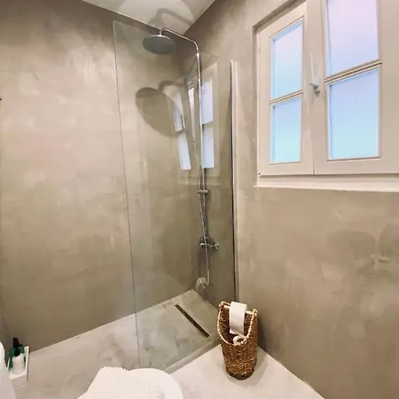 Lx 77 * リスボン